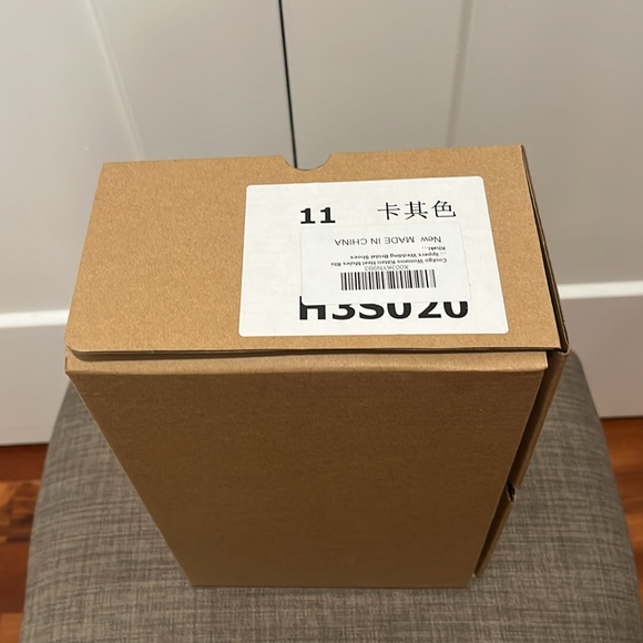 Beige heels with strap - Picture 6 of 6